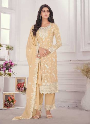 Grab These Suit in Fine Colored Pair With Bottom And Dupatta.These Top And Dupatta Are Fabricated On Chinon Chiffon Pair With Santoon Bottom.Its Beautified With Santoon Bottom.Its Beautified With Heavy Designer Embroidery Work.