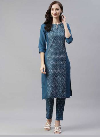 Grab These Beautiful Looking Readymade Kurti.These Kurti is Fabricated On Rayon.Its Beautified With Designer Digital Printed.