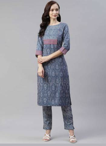 Grab These Beautiful Looking Readymade Kurti.These Kurti is Fabricated On Rayon.Its Beautified With Designer Digital Printed.