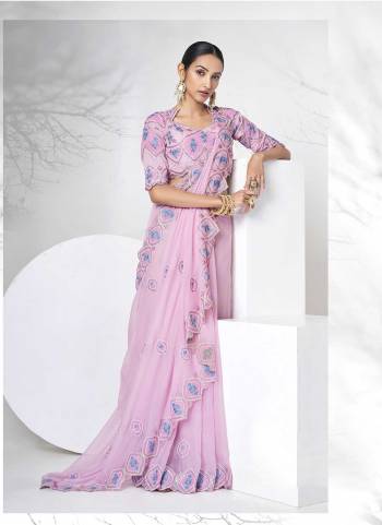 Looking These Party Wear Designer Saree in Fine Colored.These Saree Are Organza And Blouse is Fabricated On Organza.Its Beautified With Designer Embroidery Work.