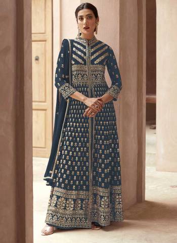 Attrective These Designer Anarkali Suits in Fine Colored Pair With Dupatta.These Top Are Faux Georgette And Dupatta Are Fabricated On Faux Georgette Pair With Santoon Inner.Its Beautified With Heavy Designer Sequance Embroidery Work.