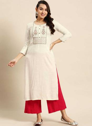 Grab These Readymade Kurti in Fine Colored Pair.These Kurti Are Fabricated On Poly Rayon.Its Beautified With Designer Thread,Sequance Embroidery Work.