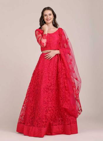 For A Designer Look,Grab These Lehenga Choli in Fine Colored.These Lehenga Choli Are Net And Dupatta Are Fabricated On Net Pair.Its Beautified With Fancy Designer Embroidery,Stone Work.