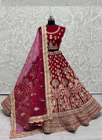 For A Designer Look,Grab These Lehenga Choli With Dupatta in Fine Colored.These Lehenga And Choli Are Velvet And Dupatta Are Fabricated On Soft Net Pair.Its Beautified With Designer Fancy Multy Thread,Dori Embroidery, Diamond Work.