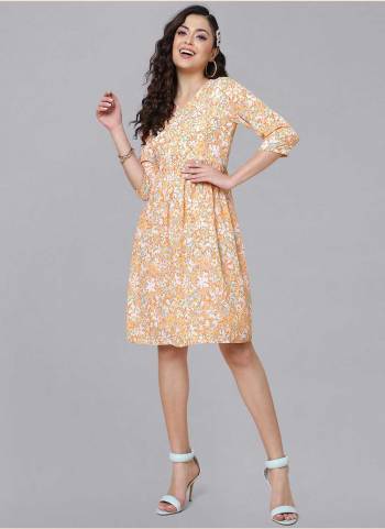 Grab These Beautiful Looking Readymade Kurti.These Kurti is Fabricated On Georgette.Its Beautified With Designer Printed.