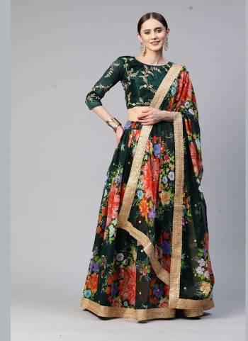 For A Designer Look,Grab These Lehenga Choli in Fine Colored.These Lehenga And Dupatta Are Fabricated On Georgette Pair With Art Silk Blouse.Its Beautified With Designer Floral Digital Printed,Sequance Embroidery Work.