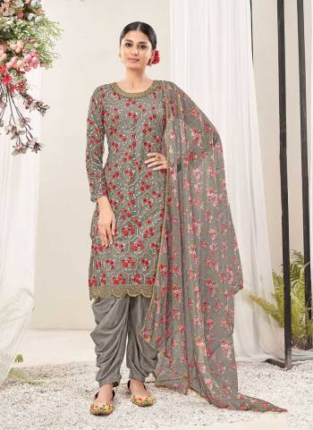 Grab These Patiyala Suit in Fine Colored Pair With Bottom And Dupatta.These Top Are Net And Dupatta Are Fabricated On Organza Printed Pair With Santoon Bottom.Its Beautified With Santoon Inner.Its Beautified With Printed With Designer Thread, Sequance Embroidery Work.