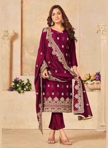 Grab These Suit in Fine Colored Pair With Bottom And Dupatta.These Top And Dupatta Are Fabricated On Vichitra Silk Pair With Dull Santoon Bottom.Its Beautified With Blooming Color,Heavy Designer Embroidery Work.