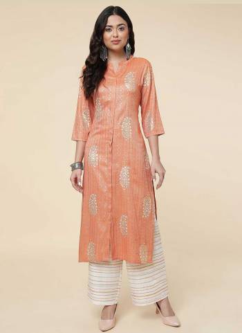 Grab These Beautiful Looking Readymade Kurti With Plazzo.These Kurti And Plazzo is Fabricated On Viscose.Its Beautified With Designer Foil Printed.