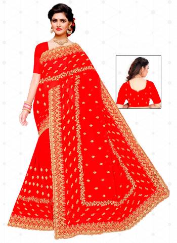 Garb These Wedding Wear Saree in Fine Red Colored.These Saree And Blouse is Fabricated On Heavy Georgette.Its Beautified With Heavy Jari Embroidery With Diamond Work.