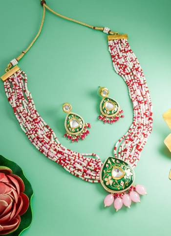 Grab These Beautifil Multy Colored Necklace.These Necklace is Come Alloy Material And Beautified With Kundan Heavy Pearl Work.