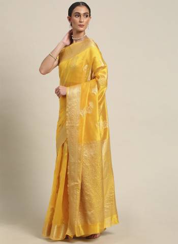 Look Attrective These Designer Party Wear Saree in Fine Colored.These Saree And Blouse  is Fabricated On Organza.Its Beautified With Wevon Designer.