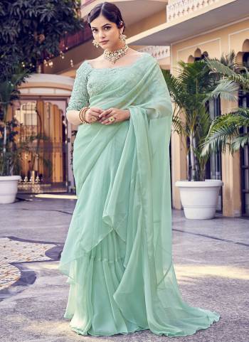 Looking These Party Wear Designer Saree in Fine Colored.These Saree Are Organza And Blouse is Fabricated On Organza.Its Beautified With Designer Embroidery Work.