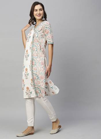 Attrective These Beautiful Looking Readymade Kurti.These Kurtis Fabricated On Cotton.Its Beautified With Designer Ethnic Motifs.