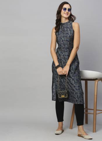 Attrective These Beautiful Looking Readymade Kurti.These Kurtis Fabricated On Modal Chanderi.Its Beautified With Designer Mill Foil Printed.