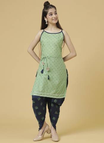 Grab These Beautiful Looking Kids Readymade Kurti With Dhoti.These Kurti Are Poly Cotton And Dhoti is Ruby Cotton Fabricated.Its Beautified With Designer Foil Printed.