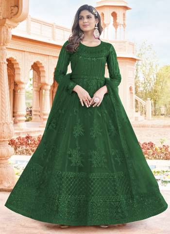 Grab These Anarkali Suit in Fine Colored Pair With Bottom And Dupatta.These Top And Dupatta Are Net And Bottom Is Santoon Fabricated Pair With Santoon Inner.Its Beautified With Heavy Designer Embroidery Work.