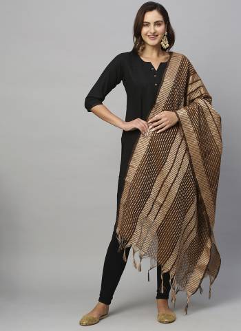 Grab These Beautiful Colored Dupatta.These Dupatta is Fabricated On Chanderi.Its Beautified With Wevon Designer Work.