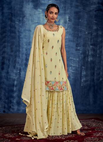 Attrective These Readymade Sharara Suit in Fine Colored Pair With Bottom And Dupatta.These Top Are Georgette And Dupatta Are Fabricated On Georgette Pair With Georgette Bottom.Its Beautified With Heavy Designer Sequance,Thread Embroidery,Hand Work.