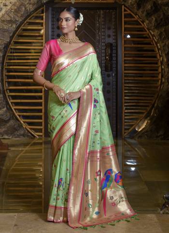 Attrective These Festive Wear Saree in Fine Colored.These Saree And Blouse is Fabricated On Banarasi Silk.Its Beautified With Weavon Jari & Meena Designer.