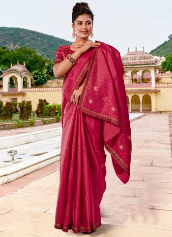 Garb These Saree in Fine Colored.These Saree Are Vichitra Silk And Blouse is Art Silk  Fabricated Pair.Its Beautified Fabric With Designer Diamond Pallu Work With Lace Border.