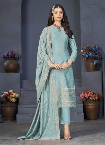 Grab These Suit in Fine Colored Pair With Bottom And Dupatta.These Top Are Dola Silk And Dupatta Are Fabricated On Nazneen Pair With Heavy Rayon Bottom.Its Beautified With Heavy Wevon Designer With Diamond Work.