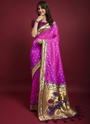 Garb These Party Wear Saree in Fine Colored.These Saree And Blouse is Fabricated On Banarasi Soft Silk.Its Beautified With Paithani Meena Jari Weavon Designer.