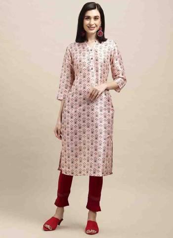 Garb These Beautiful Looking Readymade Kurti.These Kurtis Fabricated On Tussar Silk.Its Beautified With Designer Digital Printed.