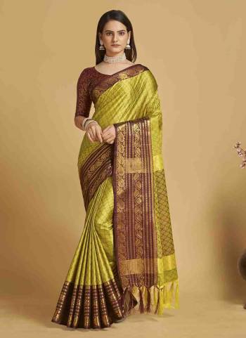 Attrective This Wedding Partywear Saree Paired With Blouse.This Saree And Blouse Are Soft Silk Based Fabric With Weaving Jacquard Designer. Buy This Pretty Saree Now.