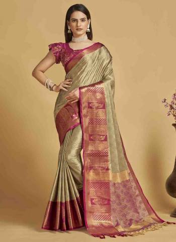 Garb This Partywear Saree Paired With Contrast Blouse.This Saree And Blouse Are Soft Silk Based Fabric With Weaving Jacquard Designer. Buy This Pretty Saree Now.