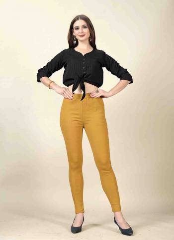 Attrective Looking These Beautiful Looking Readymade Pants.These Pants is Fabricated On Viscose Rayon Lycra.Its Beautified With Solid Color.