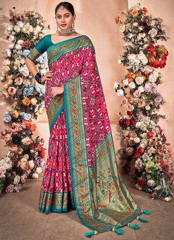 Garb These Party Wear Saree in Fine Colored.These Saree And Blouse is Fabricated On Mysore Art Silk Pair.Its Beautified With Weavon Designer With Foil Printed.