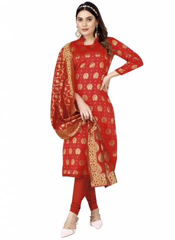 Grab These Suit in Fine Colored Pair With Bottom And Dupatta.These Top And Dupatta Are Fabricated On Banarasi Silk Pair With Taffeta Silk Bottom.Its Beautified With Heavy Wevon Designer Work.