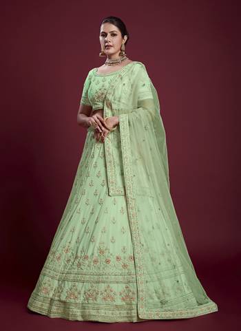 For A Designer Look,Grab These Lehenga Choli in Fine Colored.These Lehenga And Blouse Are Fabricated On Georgette Pair With Soft Net Dupatta.Its Beautified With Designer Heavy Embroidery Work.