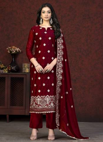 Grab These Salwar Suit in Fine Colored Pair With Bottom And Dupatta.These Top Are Modal Chanderi And Dupatta Are Fabricated On Nazmin Pair With Santoon Bottom.Its Beautified With Embroidery,Hand Work.