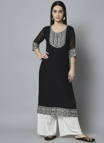 Attrective Looking These Beautiful Looking Readymade Long Kurti.These Kurti is Fabricated On Georgette With Crepe Inner.Its Beautified With Designer Embroidery Work.