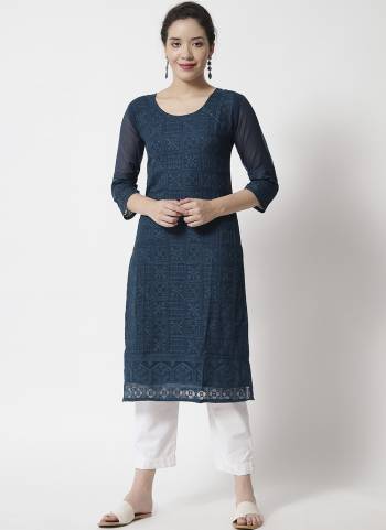 Attrective Looking These Beautiful Looking Readymade Long Kurti.These Kurti is Fabricated On Georgette With Crepe Inner.Its Beautified With Designer Lacknowi Embroidery Work.