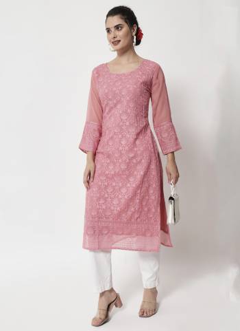 Attrective Looking These Beautiful Looking Readymade Long Kurti.These Kurti is Fabricated On Georgette With Crepe Inner.Its Beautified With Designer Lacknowi Embroidery Work.