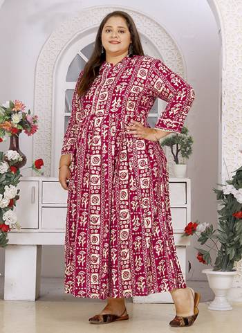 Grab These Beautiful Looking Readymade Long Kurti.These Kurti is Fabricated On Rayon.Its Beautified With Designer Printed With Hand Work.