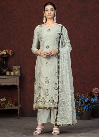 Grab These Salwar Suit in Fine Colored Pair With Bottom And Dupatta.These Top Are Modal Chanderi And Dupatta Are Fabricated On Nazmin Pair With Santoon Bottom.Its Beautified With Embroidery,Hand Work.