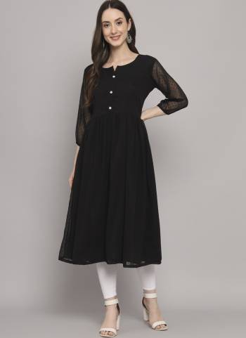 Attrective These Beautiful Looking Readymade Long Kurti.These Kurti is Fabricated On Georgette.Its Beautified With Wevon Thousand Butti Designer.