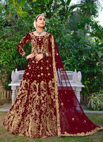 For A Designer Look,Grab These Lehenga Choli With Dupatta in Fine Colored.These Lehenga And Choli Are Velvet And Dupatta Are Fabricated On Net Pair.Its Beautified With Designer Heavy Coding,Dori Embroidery,Stone Diamond Work.