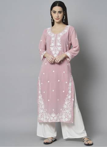 Attrective These Beautiful Looking Readymade Long Kurti.These Kurti is Fabricated On Georgette.Its Beautified With Designer Lakhnowi Thread Embroidery Work.