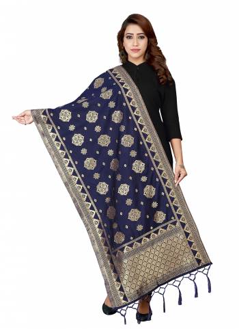 Grab These Beautiful Colored Dupatta.These Dupatta is Fabricated On Banarasi Silk.Its Beautified With Wevon Jacquard Designer.