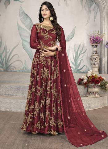 Grab These Suit in Fine Colored Pair With Bottom And Dupatta.These Top And Dupatta Are Fabricated On Butterfly Net Pair With Satin Bottom.Its Beautified With Satin Inner.Its Beautified With Heavy Designer Embroidery Work.