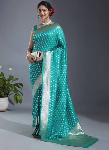 Grab These Party Wear Saree in Fine Colored.These Saree And Blouse is Fabricated On Satin Silk.Its Beautified With Wevon Jari Designer Work.