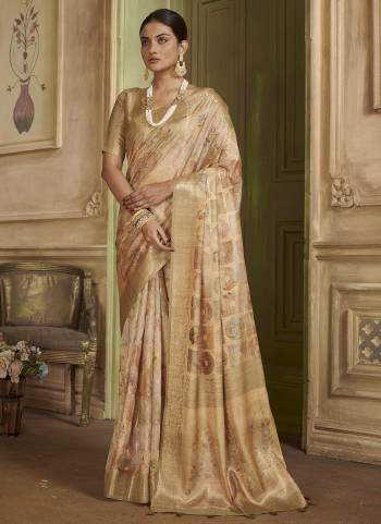 Attrective These Saree in Fine Dusty Colored Pair With Blouse.These Saree and Blouse Are Fabricated On Kora Silk.Its Beautified With Wevon Jari Designer With Digital Printed.