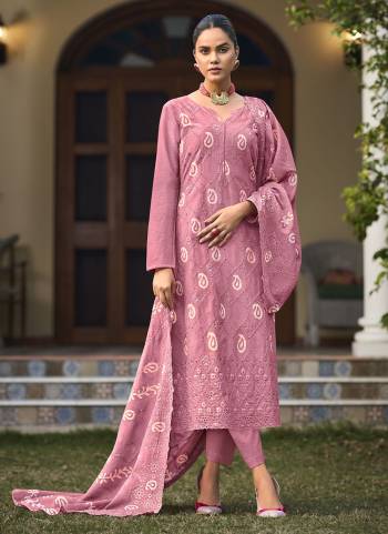 Garb These Suit in Fine Colored Pair With Bottom And Dupatta.These Top Are Cambric Cotton And Dupatta Are Fabricated On Cotton Mal Pair With Cambric Cotton Bottom.Its Beautified With Designer Position Printed With Thread Embroidery Work.