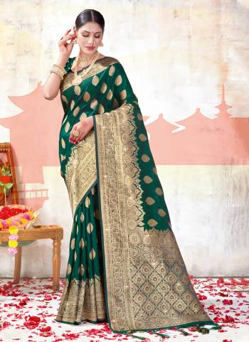 Looking These Party Wear Saree in Fine Colored.These Saree And Blouse is Fabricated On Banarasi Silk.Its Beautified With Weavon Jari Designer.