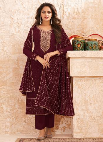 Attrective Looking These Plazzo Suit in Fine Colored Pair With Bottom And Dupatta.These Top And Dupatta Are Fabricated On Georgette Pair With Dull Santoon Botton And Inner.Its Beautified With Heavy Designer Embroidery Work.